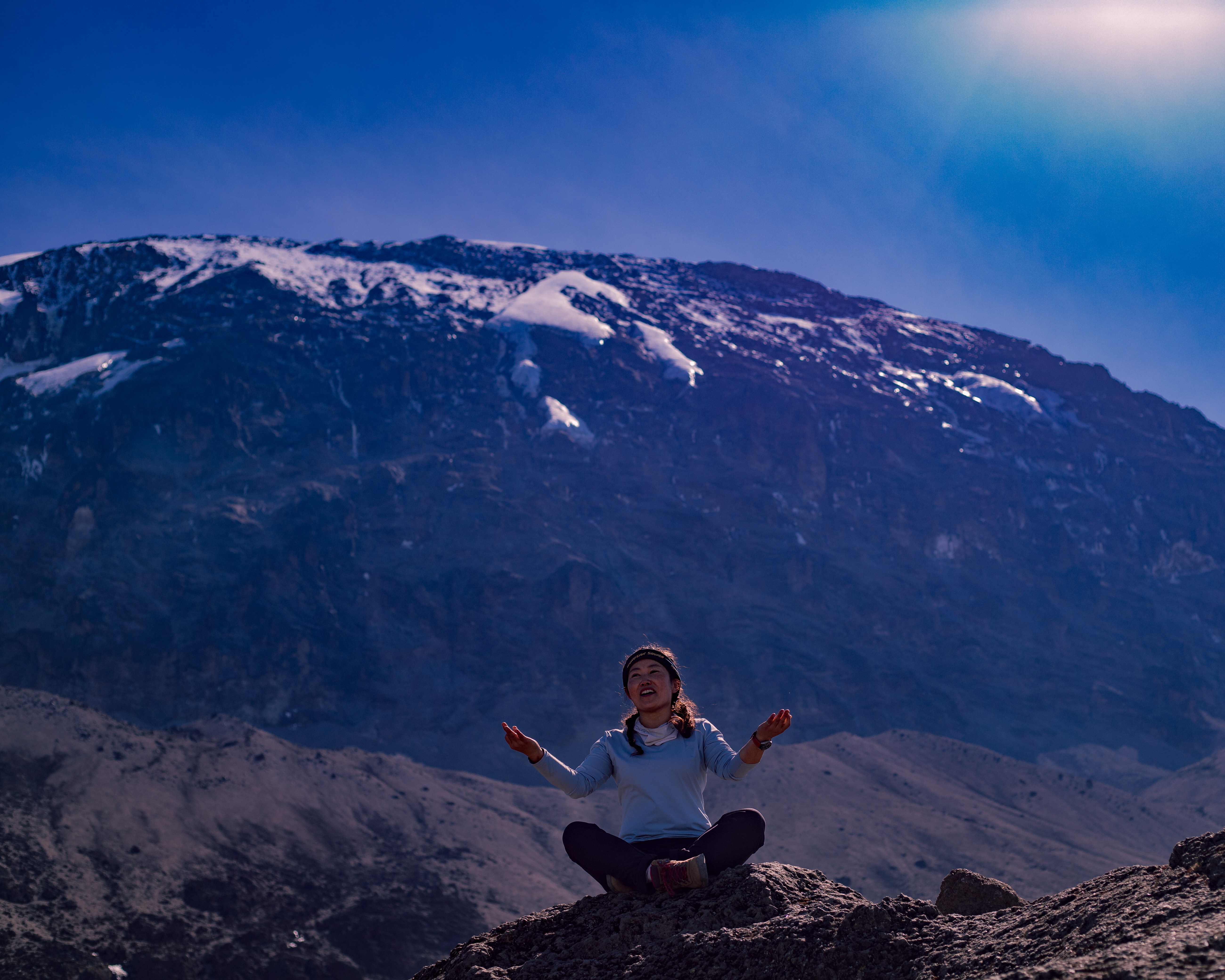 how to prevent and manage altitude sickness on Kilimanjaro