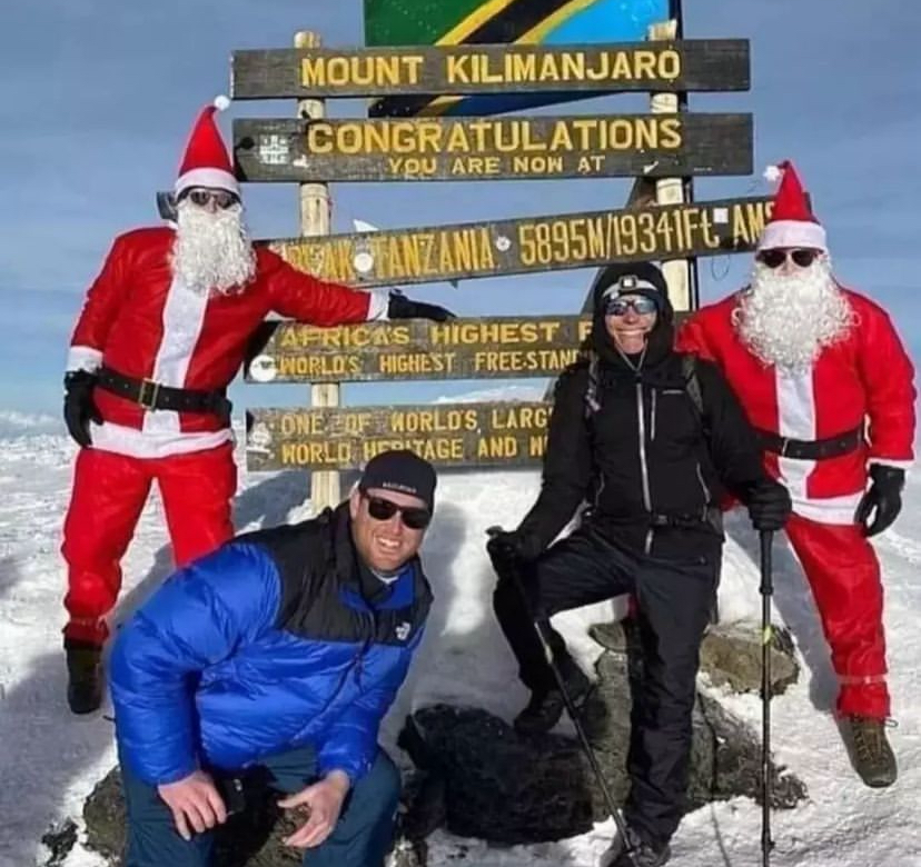 Best 9-Day Kilimanjaro Climbing Group Tour via Lemosho Route 2025–2026